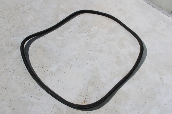 VW POLO USCZELKA DRZWI 6R3867911 6R3867912 karoseryjna 6R3867911D 6R3867912D  6R3867911F 6R3867912F  6R3867911K 6R3867912K