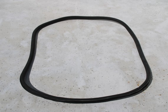 VW POLO USCZELKA DRZWI 6R3867911 6R3867912 karoseryjna 6R3867911D 6R3867912D  6R3867911F 6R3867912F  6R3867911K 6R3867912K