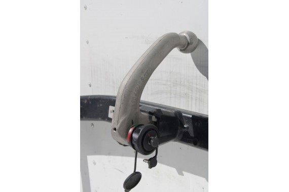 AUDI A3 BELKA TYLNA TYŁ + HAK HOLOWNICZY zderzaka 8P4800491C 8P0800495 8P4800491A holowniczy wzmocnienie 8P4800491B 8P4 800 491