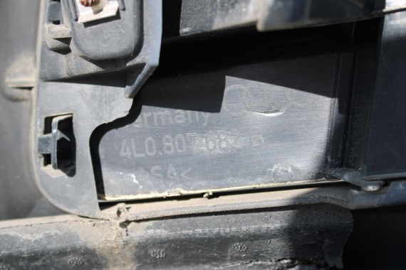 AUDI Q7 LIFT PRZÓD 4L maska błotniki zderzak pas przedni lampy wzmocnienie błotnik lampa xenon 2T2T LC9X Głęboka Czarny LED FL