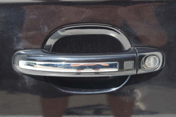 AUDI Q7 DRZWI LEWE PRZÓD + TYŁ STRONA LEWA przednie + tylne 2 sztuki 4L Kolor 2T2T LC9X Głęboka Czarny 4L0831051 4L0833051 LIFT