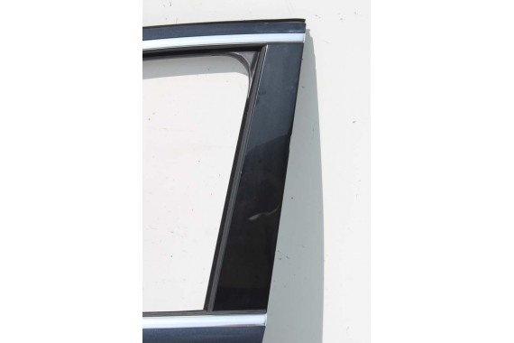 AUDI Q7 DRZWI LEWE PRZÓD + TYŁ STRONA LEWA przednie + tylne 2 sztuki 4L Kolor 2T2T LC9X Głęboka Czarny 4L0831051 4L0833051 LIFT