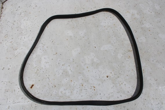 SKODA YETI USCZELKA DRZWI 5L0867367 5L0 867 367 karoseryjna 5L0867367A 5L0867367C tył tylna 5L0867367 5L0867367A 5L0867367C
