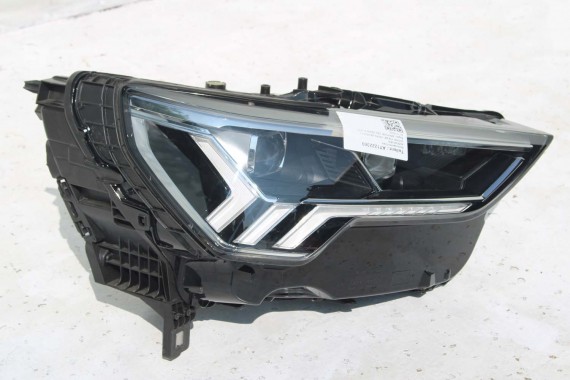 AUDI Q3 83A II PRZÓD maska błotniki zderzak pas przedni lampy wzmocnienie błotnik lampa FULL B9B9 LX5E Kosmosblau Niebieski F3