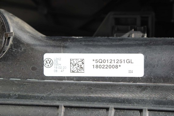 AUDI Q3 83A II PRZÓD maska błotniki zderzak pas przedni lampy wzmocnienie błotnik lampa FULL B9B9 LX5E Kosmosblau Niebieski F3