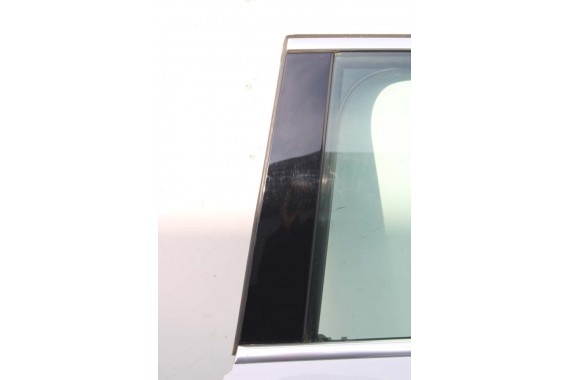 AUDI Q3 II 83A DRZWI LEWE PRZÓD + TYŁ STRONA LEWA przednie + tylne 2 sztuki 2Y2Y LS9R Gletscherweiss Biały 83A831051 83A833051