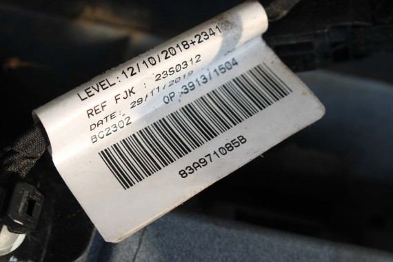 AUDI Q3 83A II PRZÓD maska błotniki zderzak pas przedni lampy wzmocnienie błotnik lampa Matrix 2Y2Y LS9R Gletscherweiss Biały F3