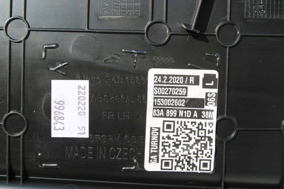 AUDI Q3 83A II FOTELE KOMPLET FOTELI siedzeń siedzenia tapicerka skóra czarne F3 N1M Leder/Kunstleder mono.pur 550-Kombination
