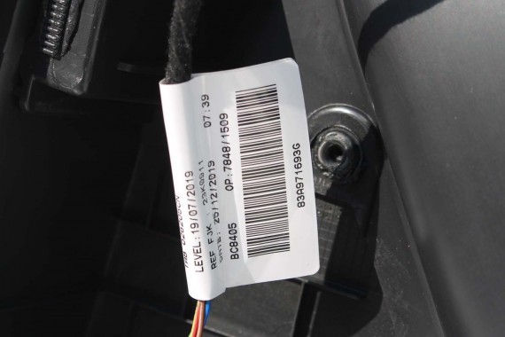 AUDI Q3 83A II FOTELE KOMPLET FOTELI siedzeń siedzenia tapicerka skóra czarne F3 N1M Leder/Kunstleder mono.pur 550-Kombination