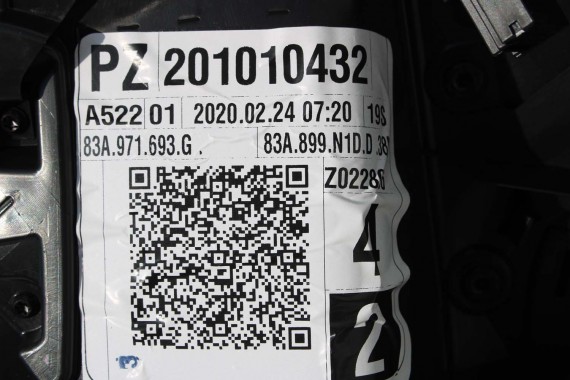 AUDI Q3 83A II FOTELE KOMPLET FOTELI siedzeń siedzenia tapicerka skóra czarne F3 N1M Leder/Kunstleder mono.pur 550-Kombination