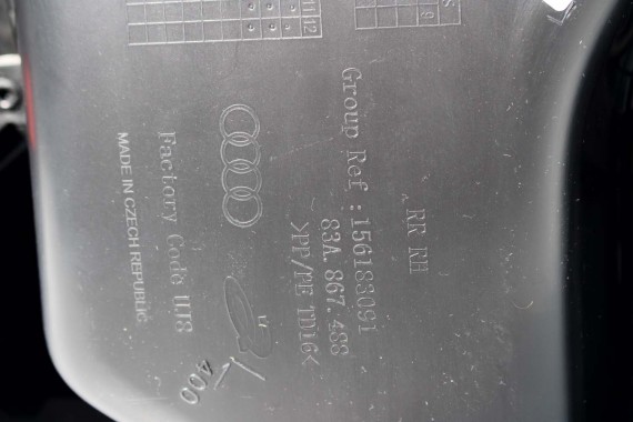 AUDI Q3 83A II FOTELE KOMPLET FOTELI siedzeń siedzenia tapicerka skóra czarne F3 N1M Leder/Kunstleder mono.pur 550-Kombination
