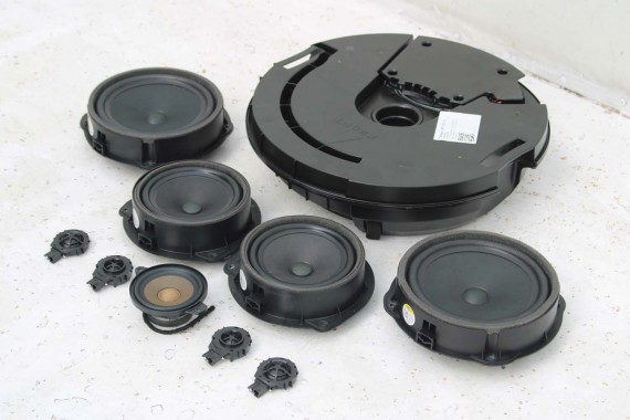 AUDI Q2 Q3 GŁOŚNIKI ZESTAW GŁOŚNIKÓW 83A035399 83A035415 83A035411 83A035398 83A035382 FL LIFT GŁOŚNIK TUBA A1 A3 83A 035 411