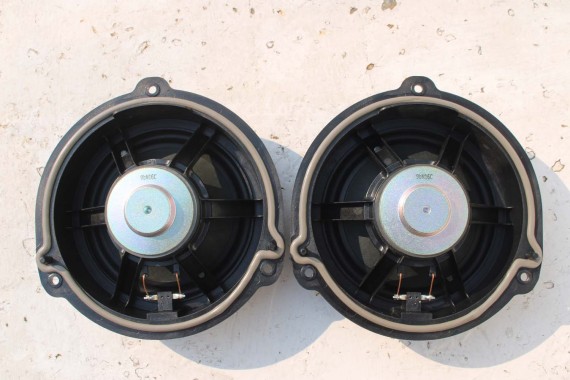 AUDI Q3 GŁOŚNIKI + WZMACNIACZ 83A035456A 83A035399A 83A035415B 83A035411A 83A035382A GŁOŚNIK TUBA BANG&Olufsen ZESTAW GŁOŚNIKÓW