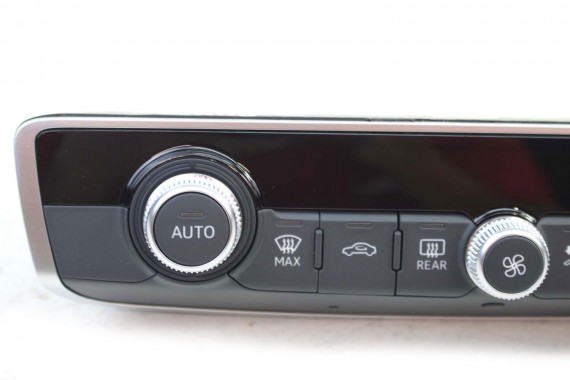 AUDI Q3 PANEL KLIMATYZACJI KLIMY 83A820043K 83A 820 043 K moduł sterownik nawiewu 83A 83A820043K 83A820043F 83A820043K 83A820043