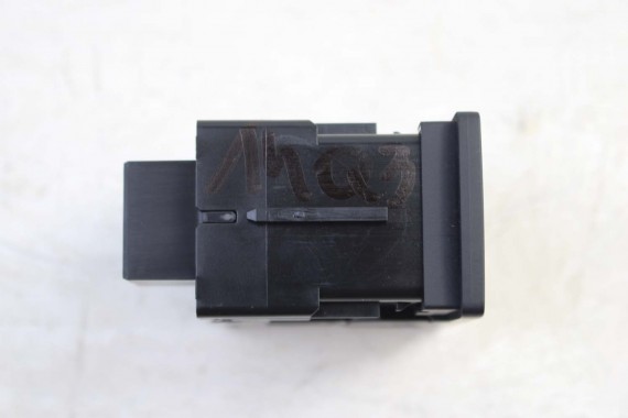 AUDI Q3 RSQ3 PRZYCISK HAMULCA EPB  83A927225C 83A 927 225 C PRZYCISKI AUTOHOLD 83A927225C Włącznik 83A927225 83A927225 83A927225