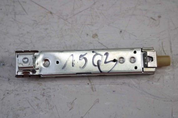 AUDI Q3 WZMACNIACZ ANTENOWY ANTENY 83A035225 83A035225B 83A 035 225 B 83A 035 225 moduł 83A035225 83A035225B 83A035225 83A035225