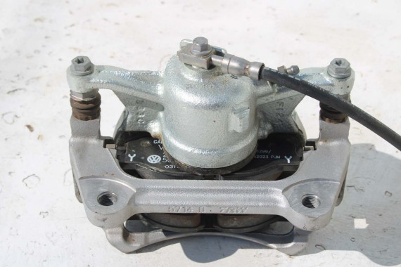 AUDI Q3 83A TARCZA HAMULCOWA 5Q0615301F 8V0615123 8V0698151 8V0615123 8V0615124 8V0615125 8V0615126 zacisk 5Q0615301F VW