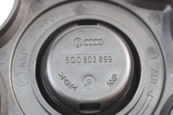 AUDI Q3 MOCOWANIE KOŁA ZAPASOWEGO 5Q0803899 śruba mocująca 5Q0803899 5Q0 803 899 5Q0803899 5Q0803899 5Q0803899 VW SKODA SEAT