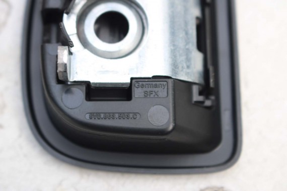 AUDI UCHWYT MOCOWANIE BAGAŻNIKA 8V0863503C 8V0 863 503 C bagażu 8V0863503C ładunku uchwyty chrom uchwyt zabezpieczenie ładunków
