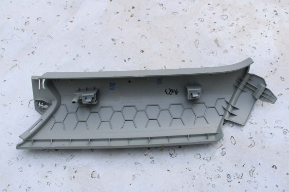 AUDI Q3 POSZYCIE SŁUPEK C 83A867287 83A867288 83A 867 287 288 górne podsufitki kolor szary SŁUPKA srebrny 83A867287 83A867288