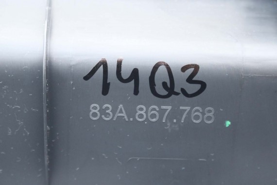 AUDI Q3 POSZYCIE SŁUPEK D 83A867767 83A867768 83A 867 767 dolne podłogi kolor szary SŁUPKA srebrny 83A867767 83A867768 83A867767