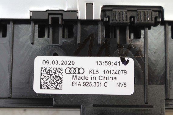 AUDI Q2 PANEL Z PRZYCISKAMI PRZYCISKI 81A925301C 81A 925 301 C przycisk przyciski przełączników 81A925301C 81A925301C 81A925301