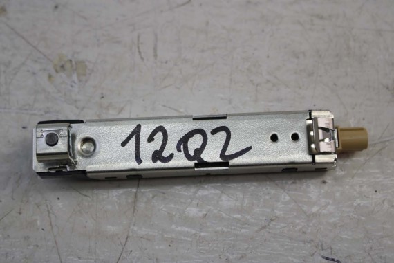 AUDI Q2 WZMACNIACZ ANTENOWY ANTENY 81A035225 81A035225B 81A 035 225 B 81A 035 225 moduł 81A035225 81A035225B