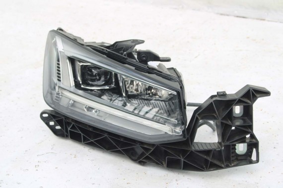 AUDI Q2 PRZÓD maska błotniki zderzak pas przedni lampy wzmocnienie błotnik lampa 81A FULL LED Kolor: G3G3	LX7M 	Nanograu Szary
