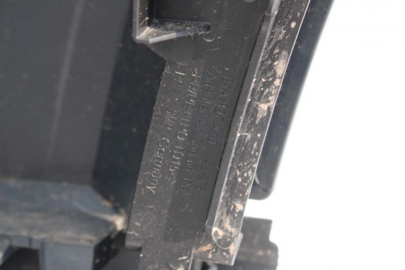 AUDI Q2 PRZÓD maska błotniki zderzak pas przedni lampy wzmocnienie błotnik lampa 81A FULL LED Kolor: G3G3	LX7M 	Nanograu Szary