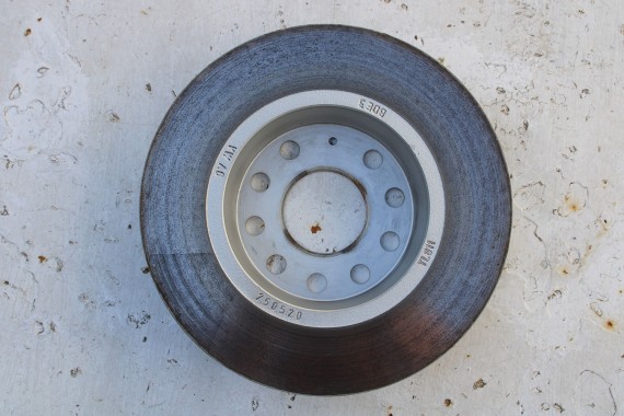 AUDI Q2 VW GOLF 7 TARCZA HAMULCOWA 5Q0615601B  TYŁ 5Q0615601B 5Q0615601B 5Q0615601B 5Q0615601B 5Q0615601B 5Q0615601B 5Q0615601