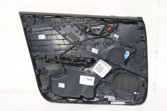 AUDI Q2 FOTELE KOMPLET FOTELI siedzeń siedzenia fotel tapicerka 81A skóra czarne kolor czarny kanapa siedzisko oparcie fotel