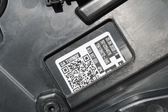 AUDI Q2 FOTELE KOMPLET FOTELI siedzeń siedzenia fotel tapicerka 81A skóra czarne kolor czarny kanapa siedzisko oparcie fotel