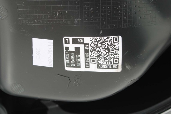 AUDI Q2 FOTELE KOMPLET FOTELI siedzeń siedzenia fotel tapicerka 81A skóra czarne kolor czarny kanapa siedzisko oparcie fotel