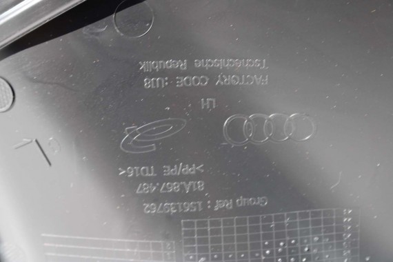 AUDI Q2 FOTELE KOMPLET FOTELI siedzeń siedzenia fotel tapicerka 81A skóra czarne kolor czarny kanapa siedzisko oparcie fotel
