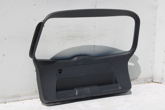 AUDI Q2 BOCZEK KLAPY BAGAŻNIKA 81A867979K 81A867973B 4PK czarny tapicerka wykończenie 81A867979J 81A867973A 81A867979 81A867973