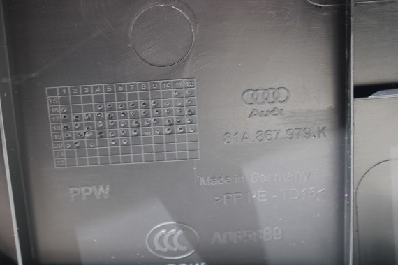 AUDI Q2 BOCZEK KLAPY BAGAŻNIKA 81A867979K 81A867973B 4PK czarny tapicerka wykończenie 81A867979J 81A867973A 81A867979 81A867973