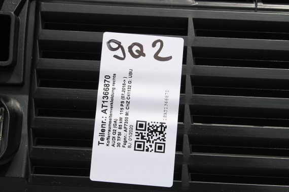 AUDI Q2 BOCZEK DYWAN TAPICERKA BAGAŻNIKA 81A861529 81A863879 81A863880 boczki bagażnik tapicerka 81A861529A 81A863879C 81A FL