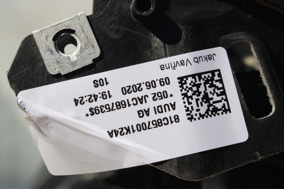 AUDI Q2 KONSOLA PULPIT DESKA ROZDZIELCZA KOKPIT PULPIT 81C857001 81C 857 001 ANGLIK  81C857001F 81C857001K UK 81C857001