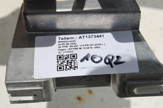 AUDI Q2 PODŁOKIETNIK TAPICERKA 8V0864207 81A864283G 6PS - czarny (soul)  81A864283A 81A864283B 8V0864207 8V0 864 207 81A 864 283