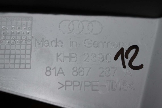 AUDI Q2 POSZYCIE SŁUPEK C 81A867287A 81A867288A 81A 867 287 288 górne podsufitki kolor szary SŁUPKA srebrny 81A867287 81A867288