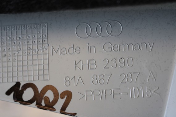 AUDI Q2 POSZYCIE SŁUPEK C 81A867287A 81A867288A 81A 867 287 288 górne podsufitki kolor szary SŁUPKA srebrny 81A867287 81A867288