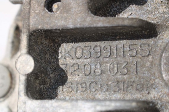 AUDI A4 A5 Q5 ŁAPA SKRZYNI 8K0399115S 8K0 399 115 S część dolna 8K  8T, 8R poduszka podpora 8K0399151 loże wspornik podpora