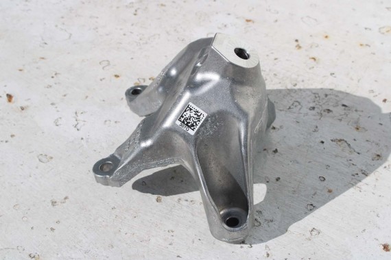 AUDI VW ŁAPA SILNIKA podpora 8W0199307Q 8W0199308R A4 A5 B9 F5 SQ5 FY Q7 Q8 TOUAREG 760 3.0 TFSi  8W0199307L WSPORNIK MOCOWANIA