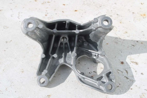 AUDI VW ŁAPA SILNIKA podpora 4M0199307BG 4M0199308CF A4 A5 B9 F5 SQ5 FY Q7 Q8 TOUAREG 760 TFSi  8W0199307L WSPORNIK MOCOWANIA