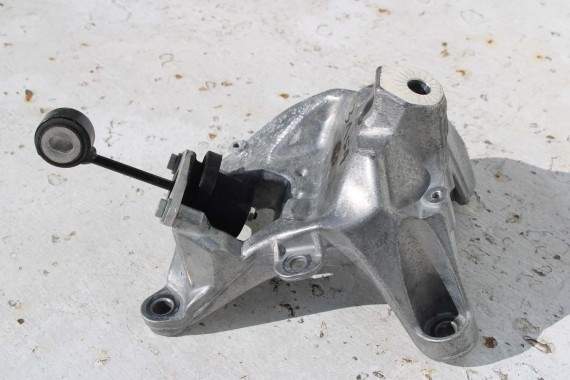 AUDI VW ŁAPA SILNIKA podpora 4M0199307BG 4M0199308CF A4 A5 B9 F5 SQ5 FY Q7 Q8 TOUAREG 760 TFSi  8W0199307L WSPORNIK MOCOWANIA