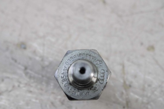 VW AUDI SEAT CZUJNIK CIŚNIENIA OLEJU 038919081H  038 919 081 H 038919081H 038919081H 038919081H 038919081H 038919081H 038919081