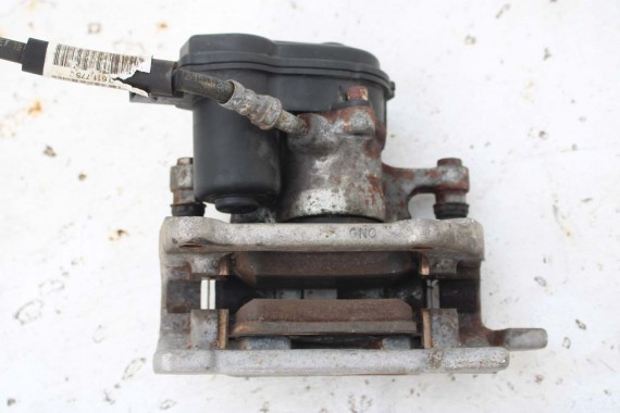 AUDI A4 A5 Q5 ZACISK HAMULCOWY HAMULCOWA 8K0998281 8K0 998 281 8K0405AE 8K0406AE 8K B8 8T 8R 8K0615403 8K0615404 8K0998281