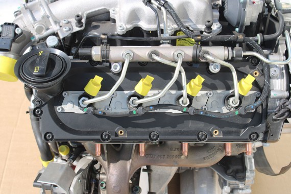 AUDI A8 UKŁAD PALIWOWY 4.2 TDi WTRYSKI 057130277AN + LISTWA 057130089Q 057130090AC 057130764AE + pompa 057130755AE silnik diesel