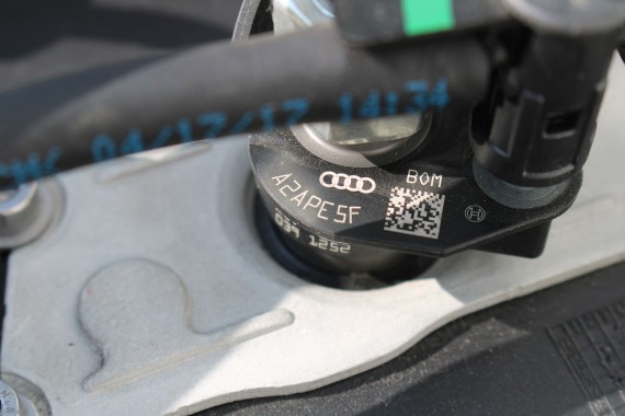 AUDI A8 UKŁAD PALIWOWY 4.2 TDi WTRYSKI 057130277AN + LISTWA 057130089Q 057130090AC 057130764AE + pompa 057130755AE silnik diesel