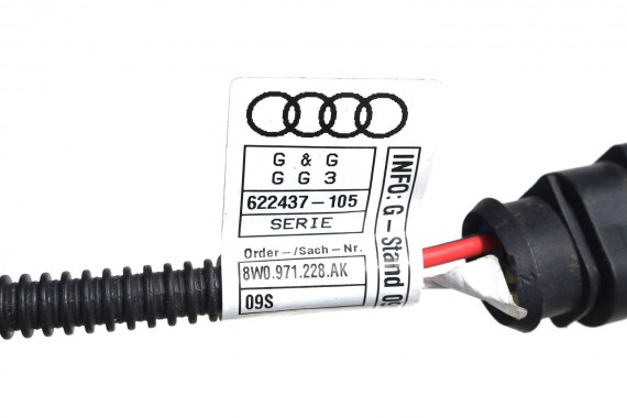 AUDI A4 PRZEWÓD AKUMULATORA...